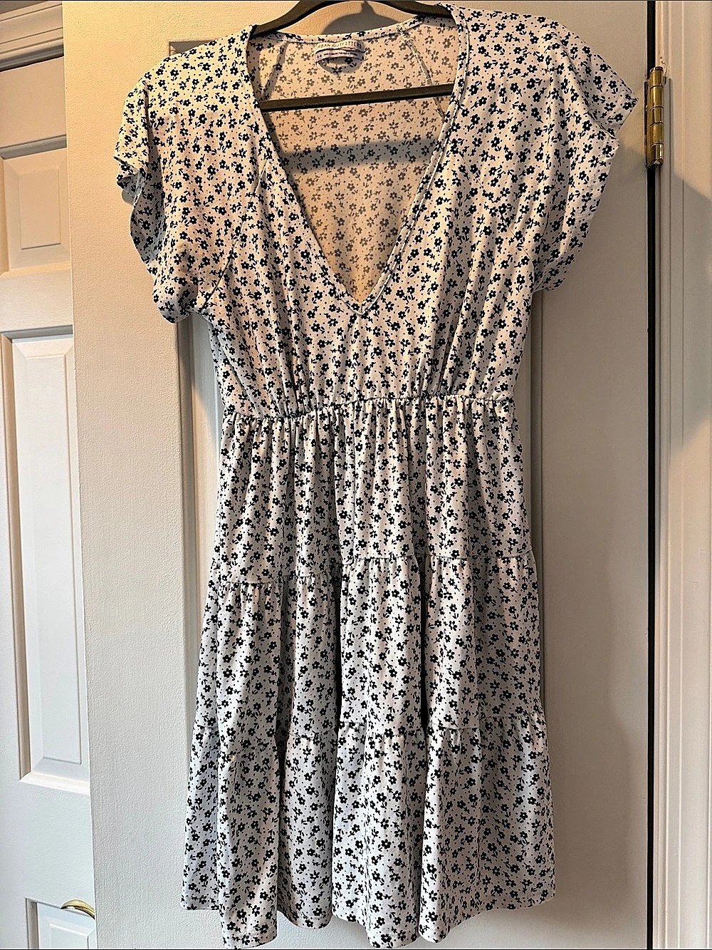 Urban Outfitters Floral Mini Dress in White & Black Size Medium